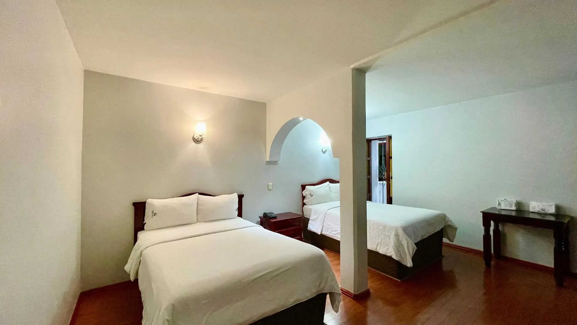 Hotel Puebla Plaza