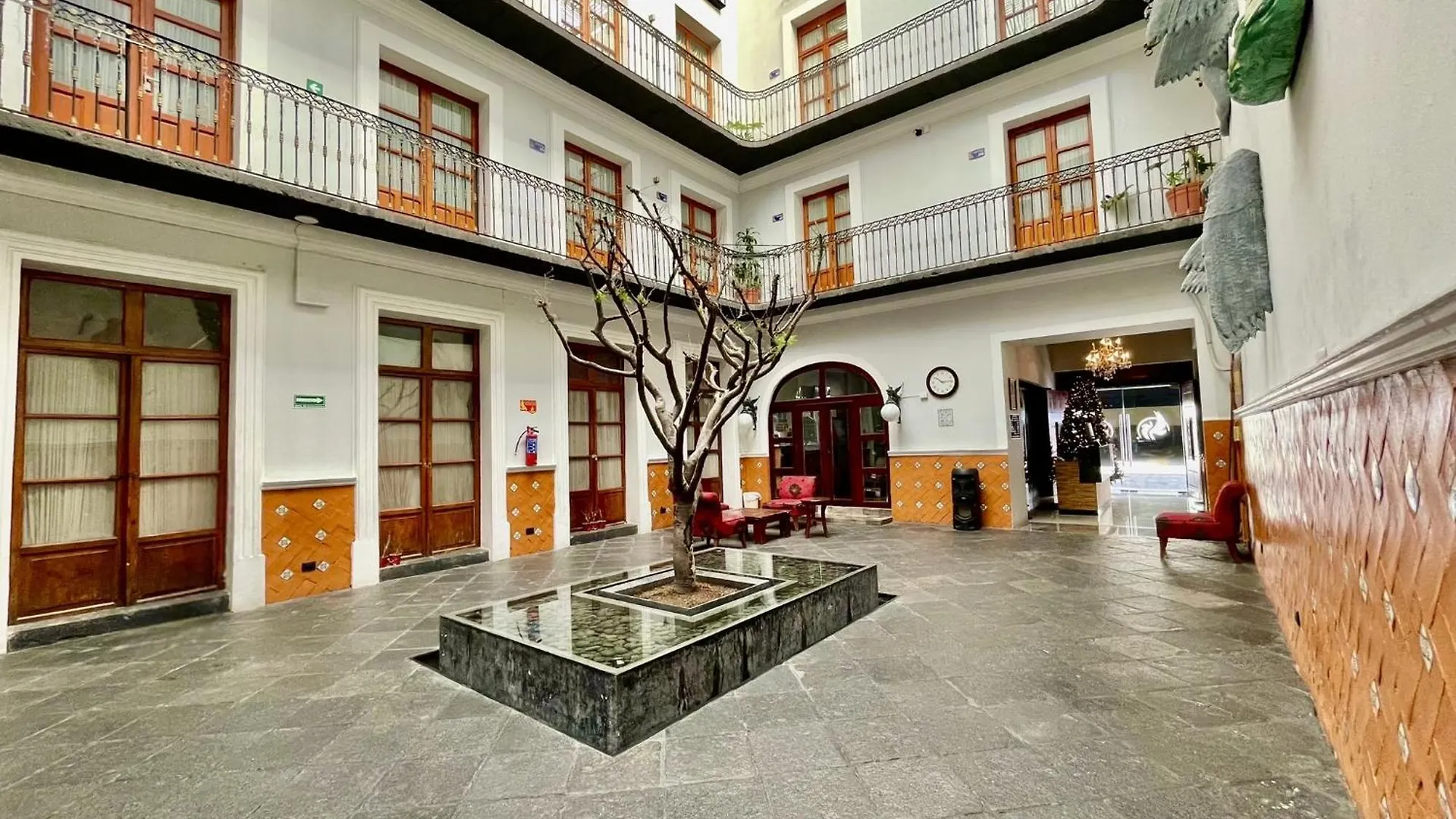 Hotel Puebla Plaza