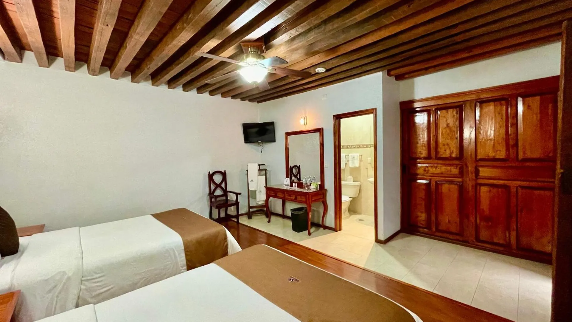 Hotel Puebla Plaza Mexico